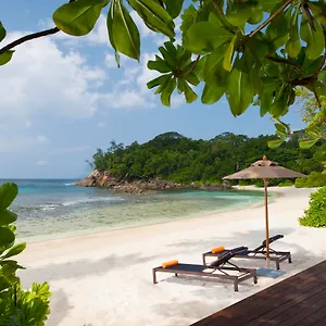 4* Курортный комплекс Avani Barbarons Seychelles